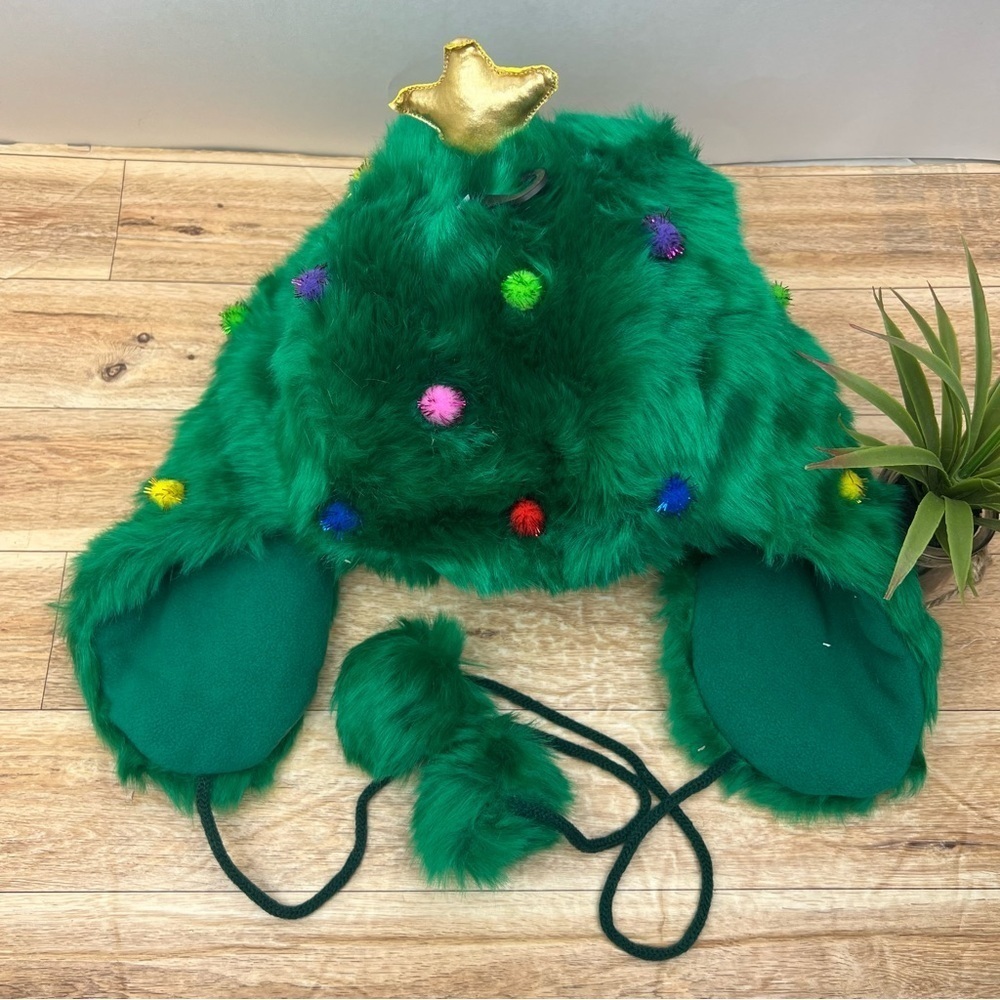 Collection Eighteen Christmas Tree Trapper Fur Hat